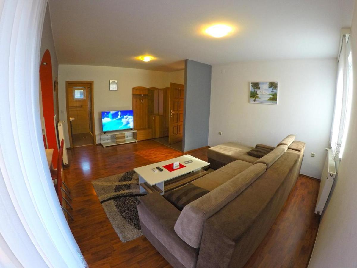 Apartments And Rooms Rea Sveti Martin Na Muri Exterior photo